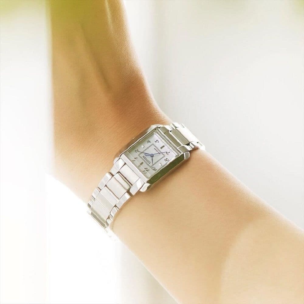 Citizen EW5600-87D L Square Collection Kadın Kol Saati — görsel 5